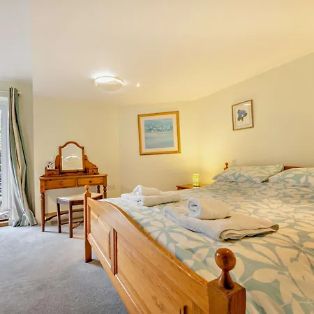 Tatil Evi 3 Bed In Keswick Oc-93590 *